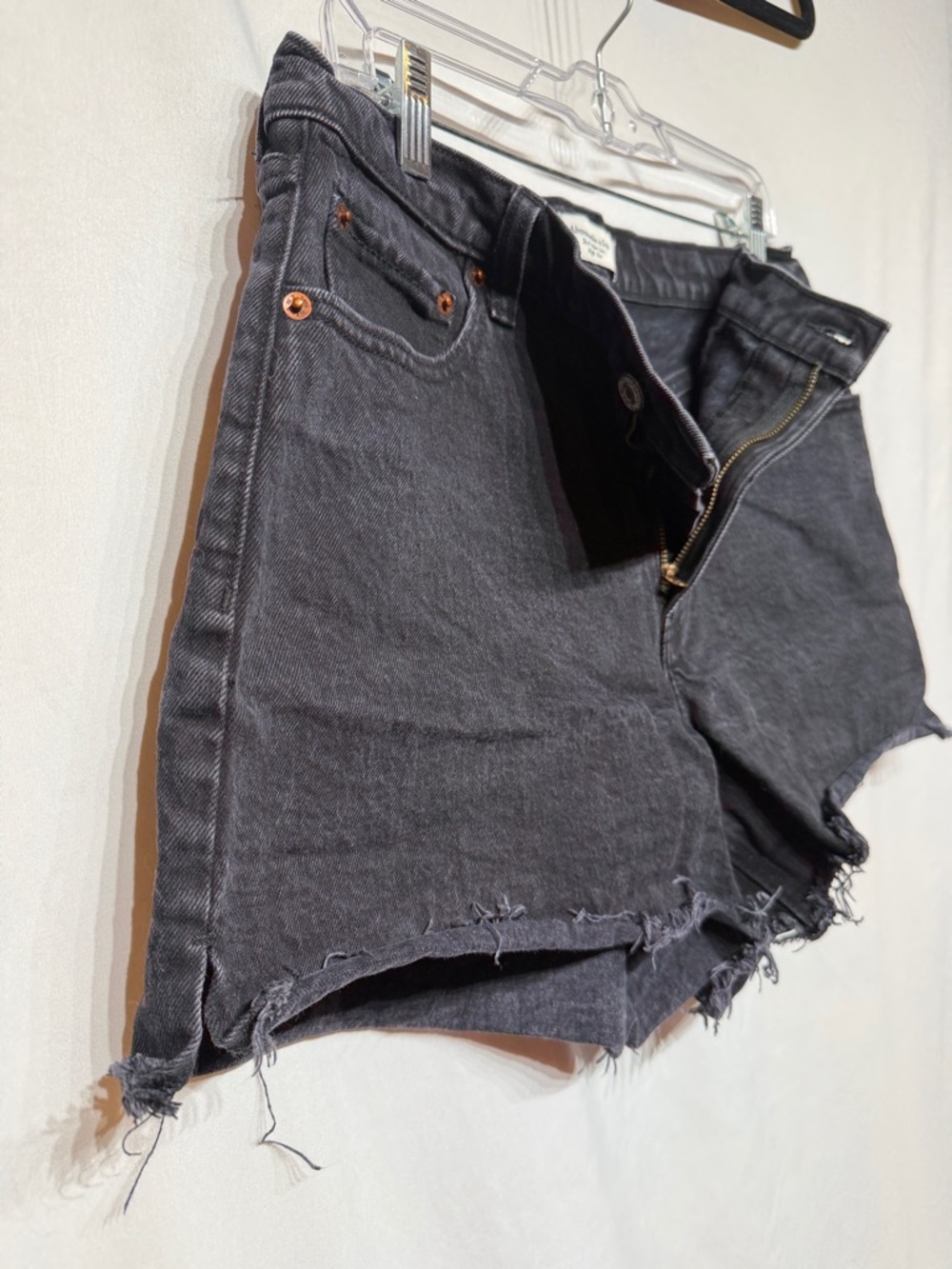 Abercrombie & Fitch The 4” Mom Short High Rise Curve Love Black Denim Shorts 31 - Picture 4 of 8